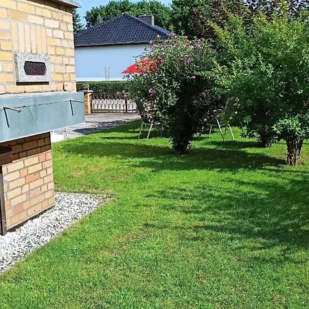 Wunderschoene In Ueckermuende Mit Grill Und Garten Neuendorf